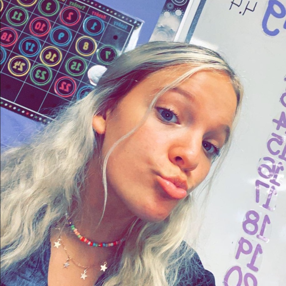 Meet your Posher, Emma